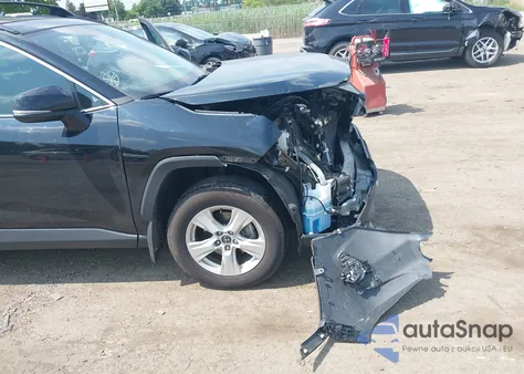 2020 Toyota Rav4 Xle из США, поврежденный, VIN 2T3P1RFV5LC122308